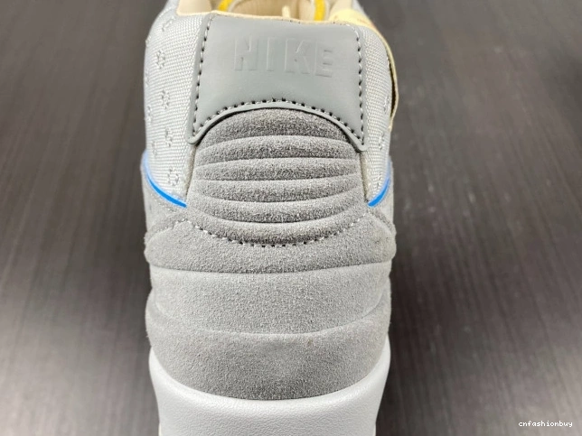 2 DN3802-001 Jordan Fog Union Retro Grey 1015